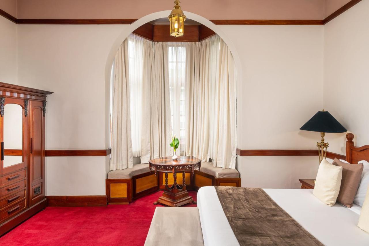 The Grand Hotel - Heritage Grand Нувара-Елія Екстер'єр фото