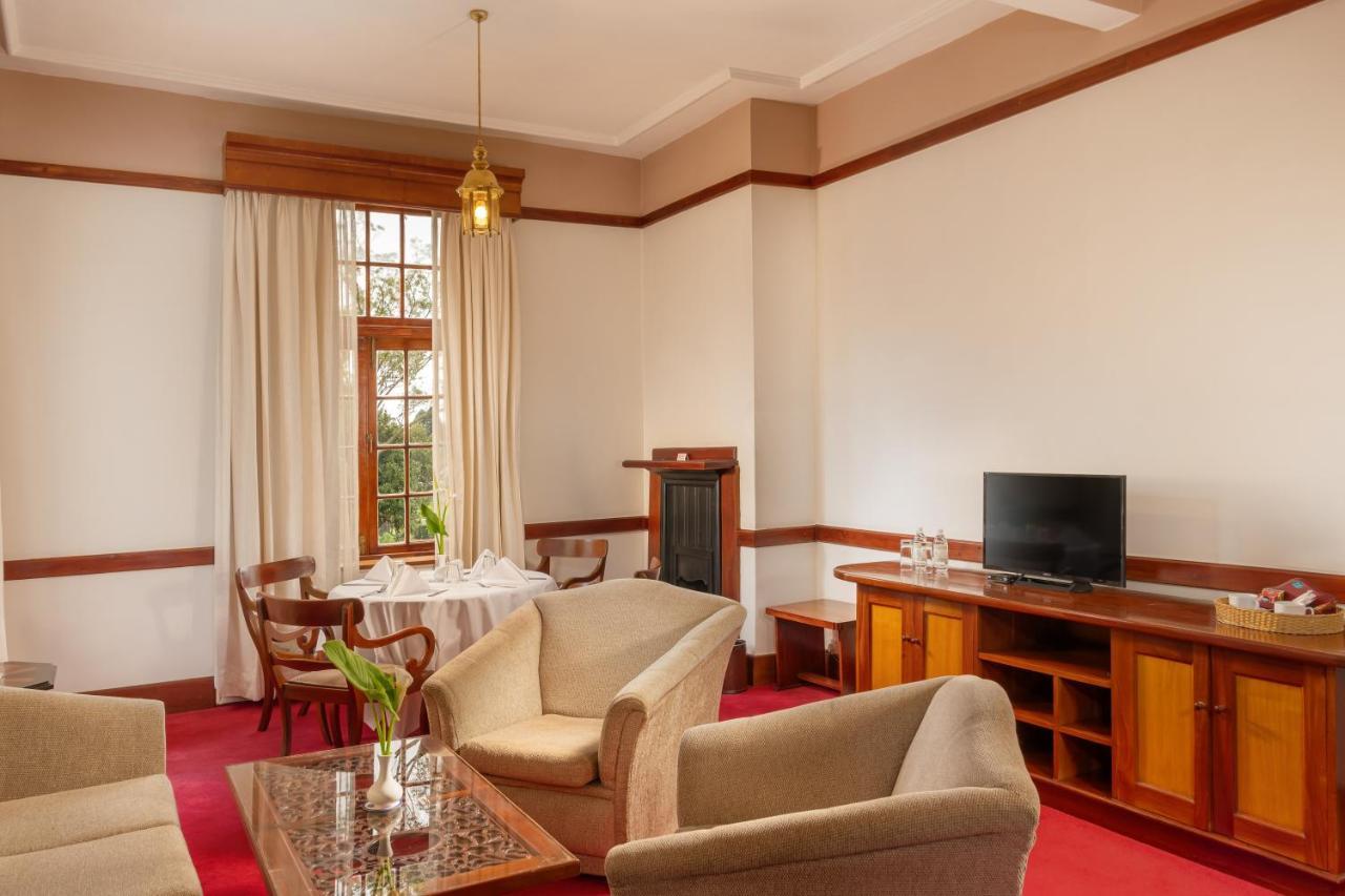 The Grand Hotel - Heritage Grand Нувара-Елія Екстер'єр фото
