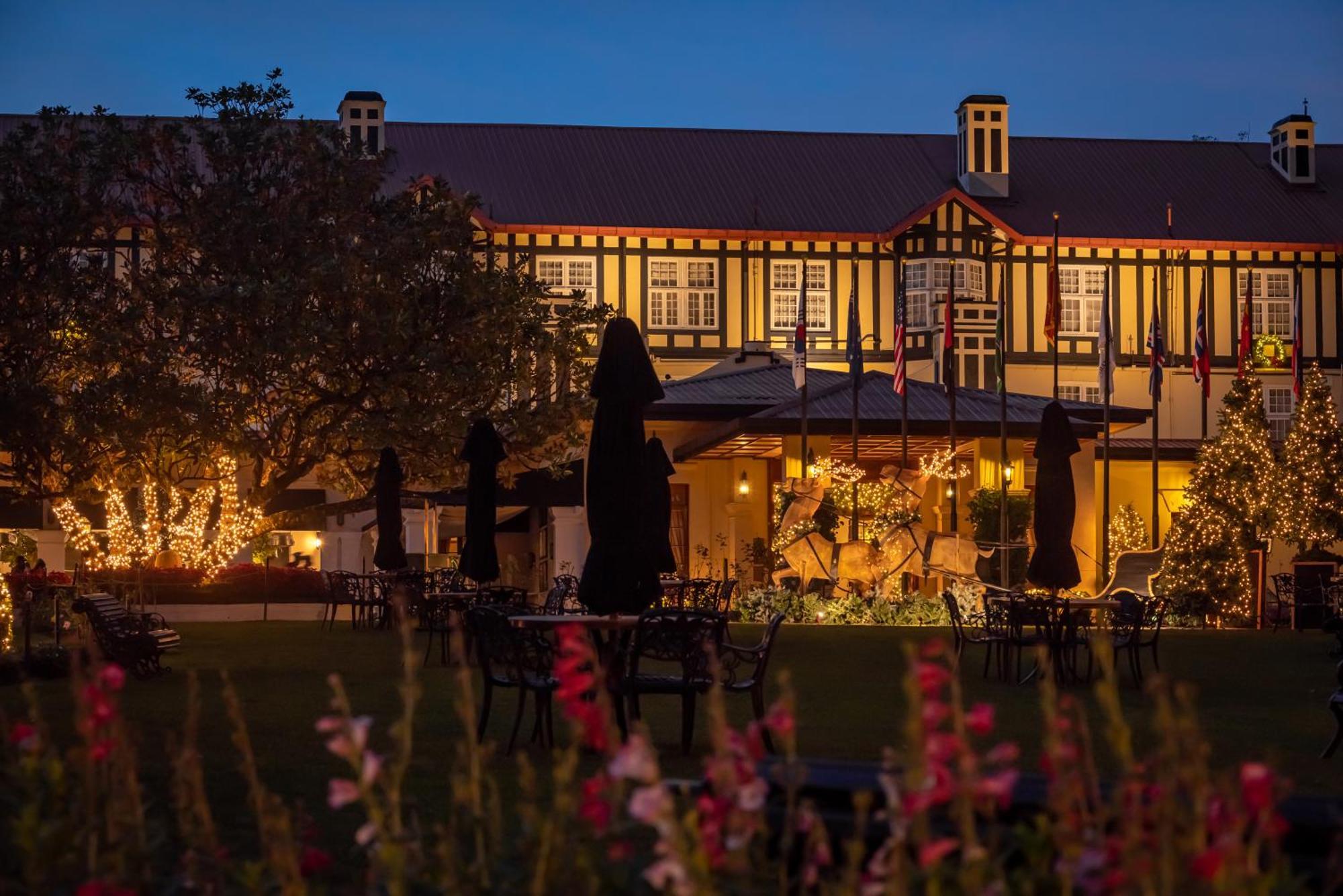 The Grand Hotel - Heritage Grand Нувара-Елія Екстер'єр фото
